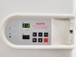 Thumbnail image of Sanyo CO2 Incubator Double Stack MCO17-AIC/MCO-18AIC Lab