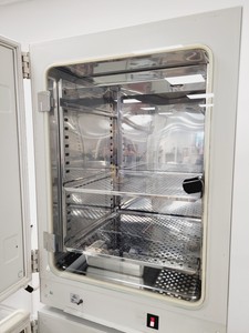 Thumbnail image of Sanyo CO2 Incubator Double Stack MCO17-AIC/MCO-18AIC Lab