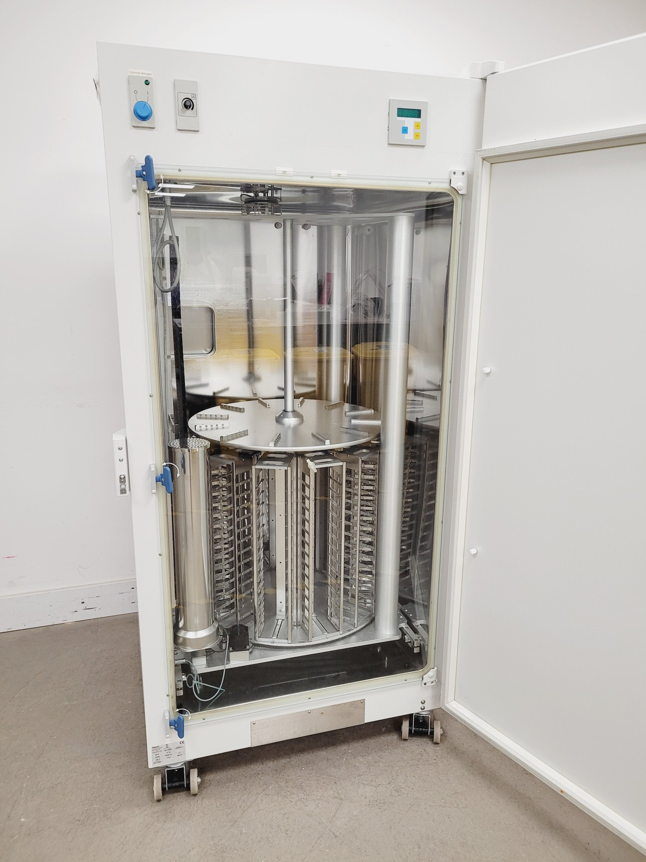 Image of Thermo Scientific Cytomat 24 C-GR Lab