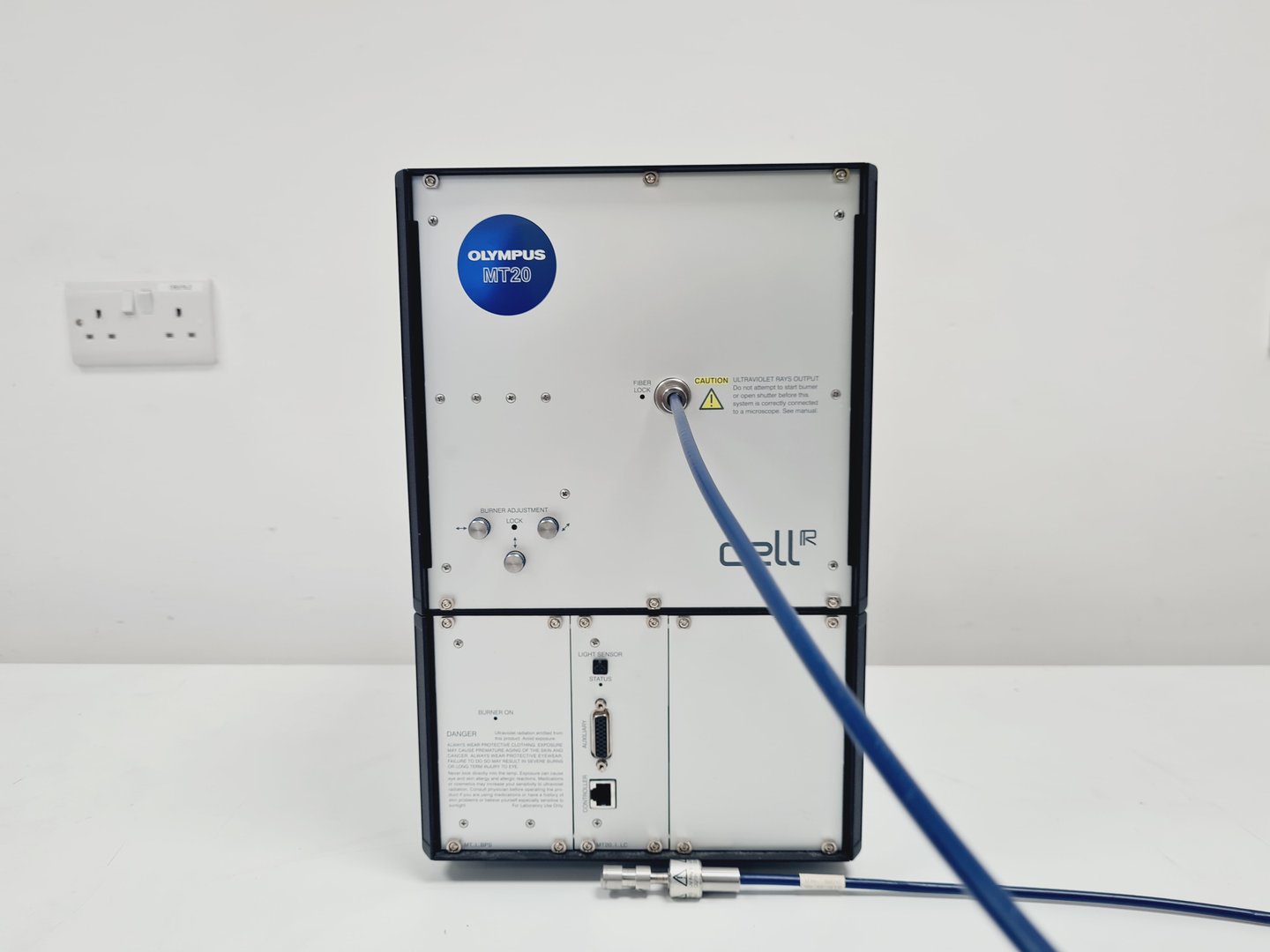Image of Olympus IX71 Inverted Microscope, Electrophysiology & Imaging System Lab 