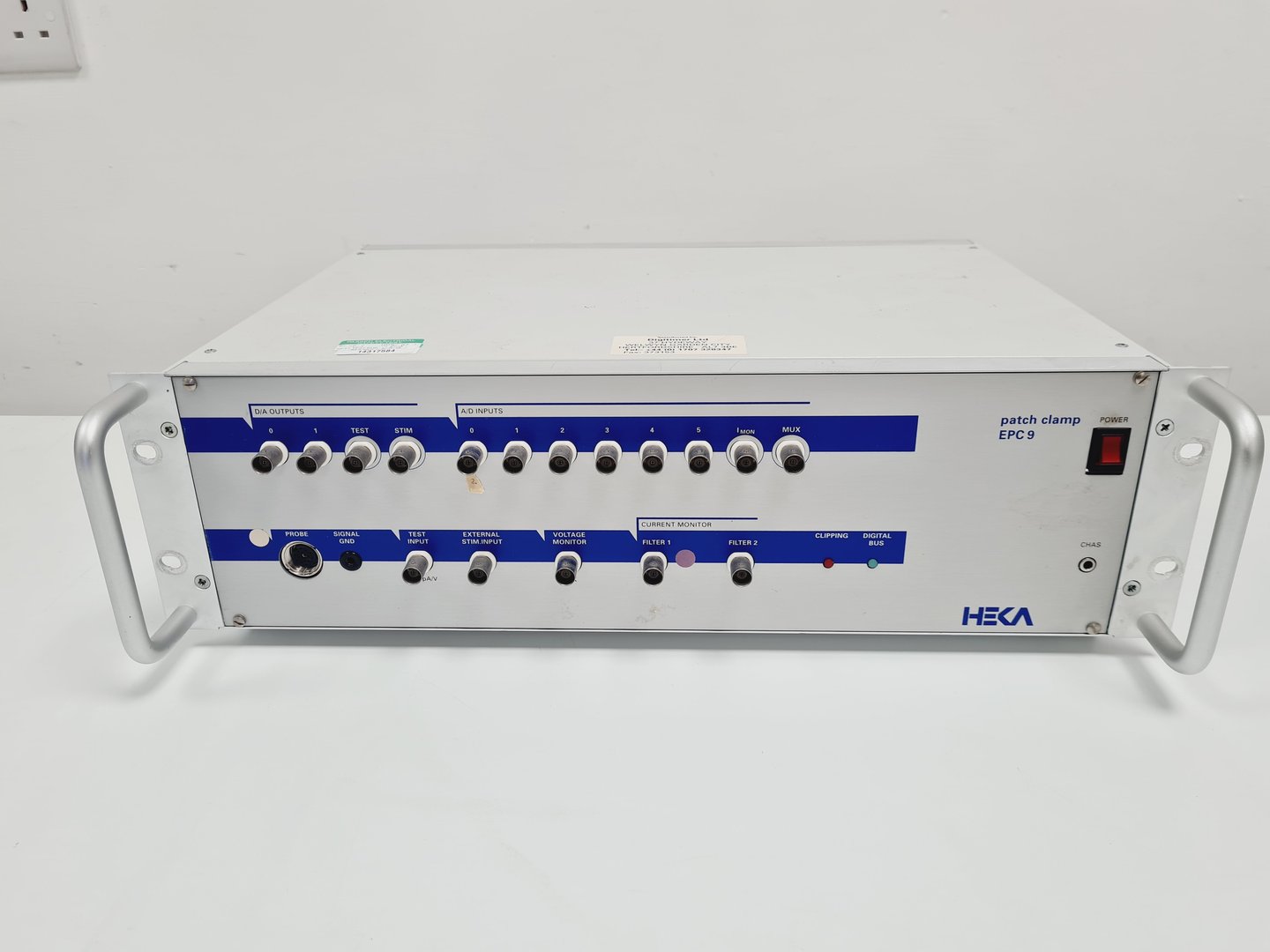 Image of Olympus IX71 Inverted Microscope, Electrophysiology & Imaging System Lab 