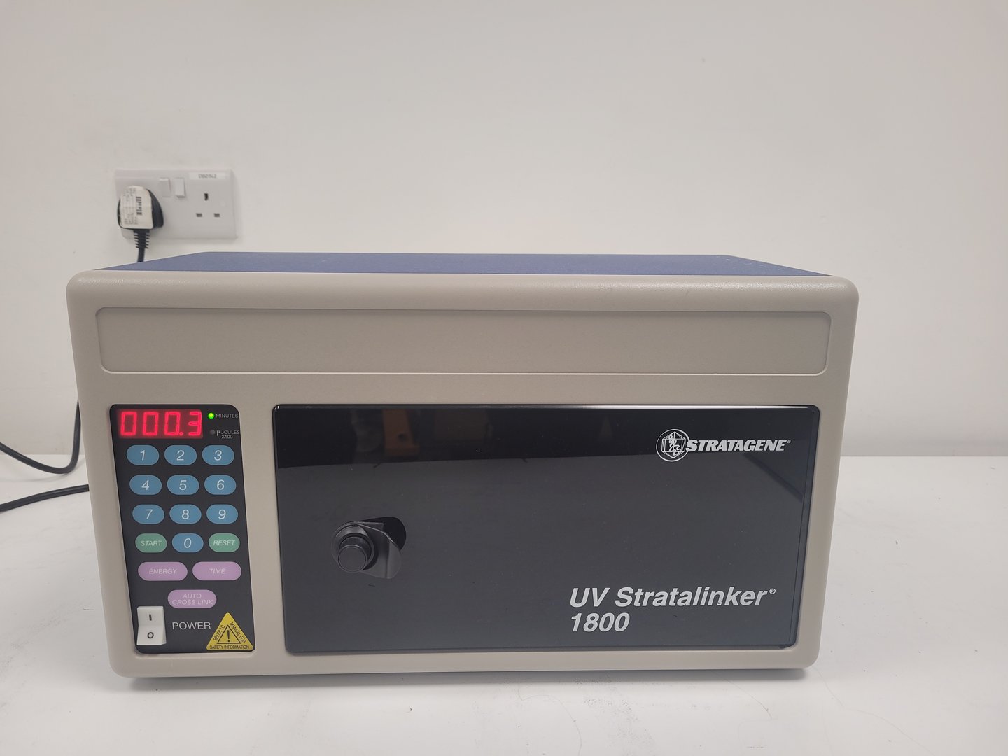 Image of Stratagene UV Stratalinker 1800 UV Crosslinker Lab