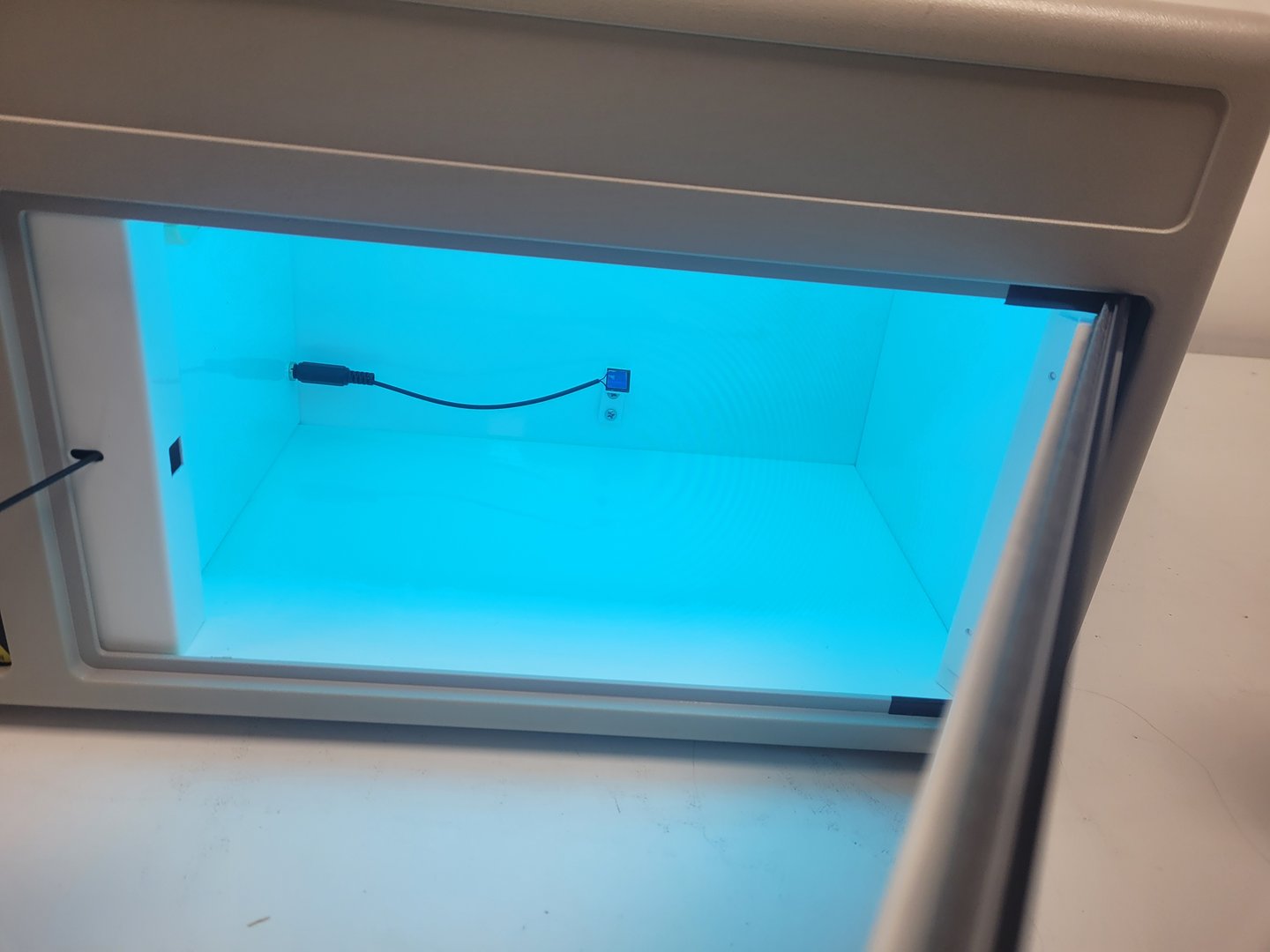 Image of Stratagene UV Stratalinker 1800 UV Crosslinker Lab