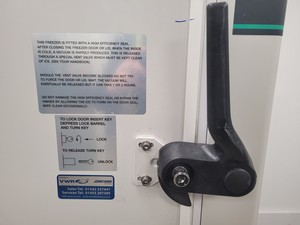 Thumbnail image of New Brunswick Scientific Innova U725 -86 G Ultra Low Temperature Freezer Lab