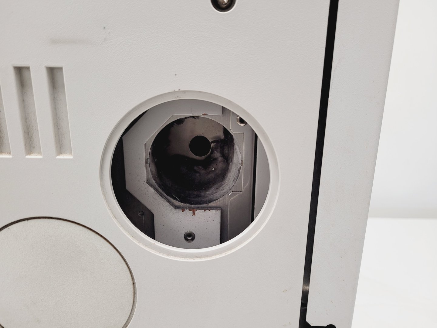 Image of Agilent Technologies 6890N Network GC Gas Chromatograph System Lab Faulty