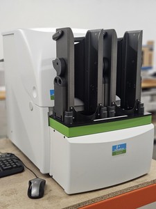 Thumbnail image of Perkin Elmer Envision 2104 Plate Reader Multilabel Plate Reader Lab