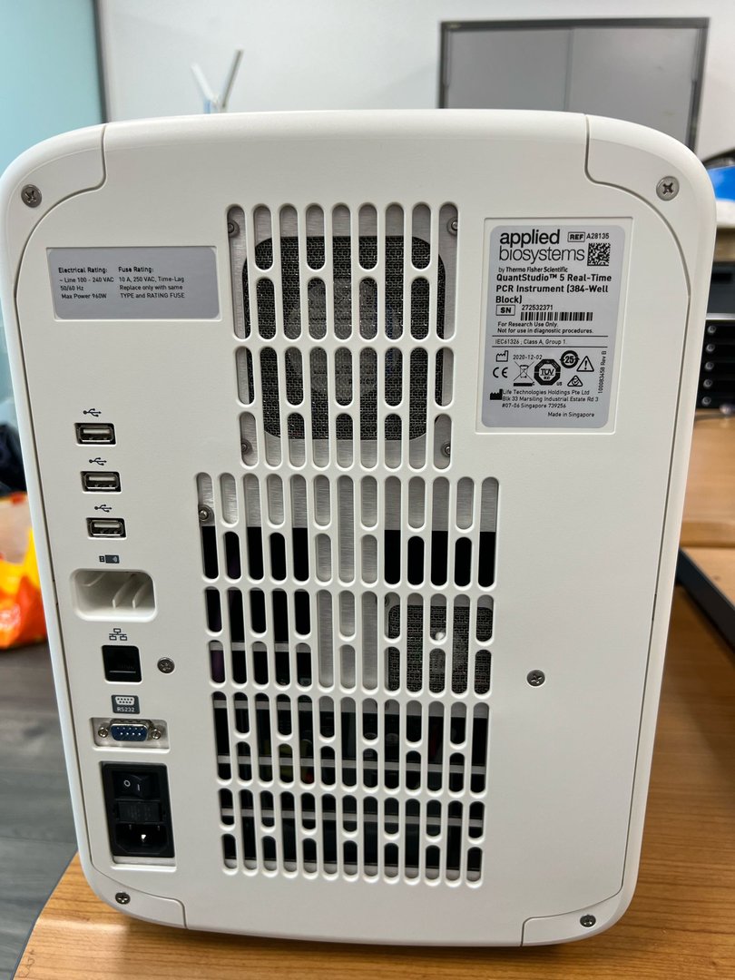 Image of Applied Biosystem QuantStudio 5 PCR Instrument 384 Well