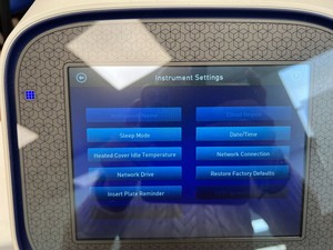 Thumbnail image of Applied Biosystem QuantStudio 5 PCR Instrument 384 Well