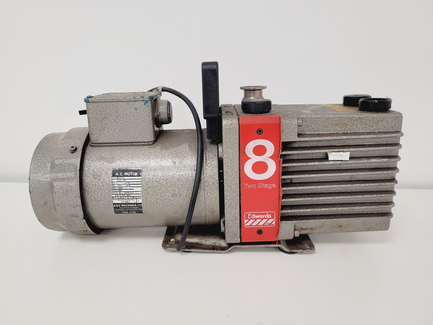 Image of Job Lot Edwards Rotary Vane Vacuum Pumps - E2M12 - E2M8 - E2M18 