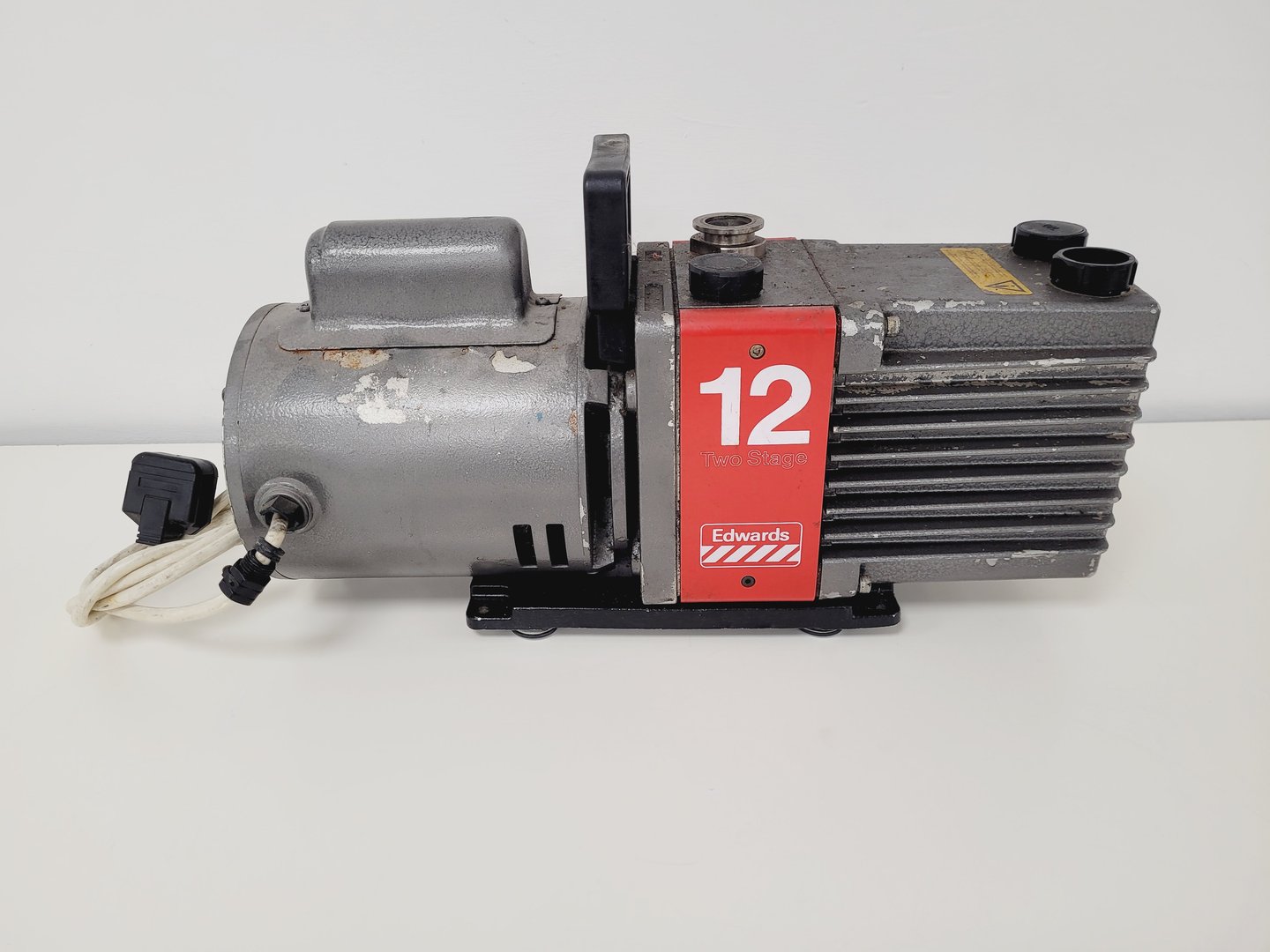 Image of Job Lot Edwards Rotary Vane Vacuum Pumps - E2M12 - E2M8 - E2M18 