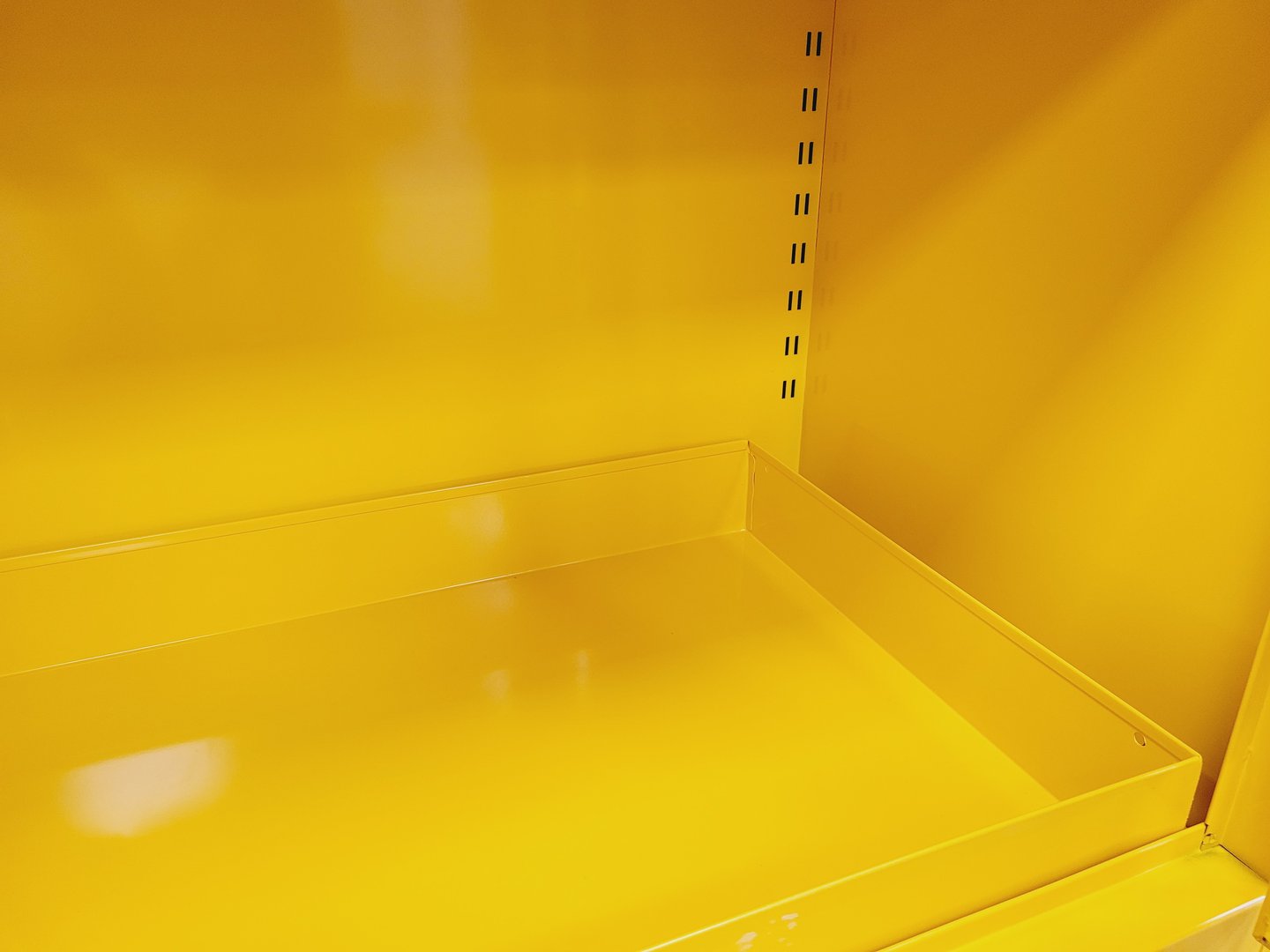 Image of Metal Flamable Chemical Storage Cabinet - Yellow Lab
