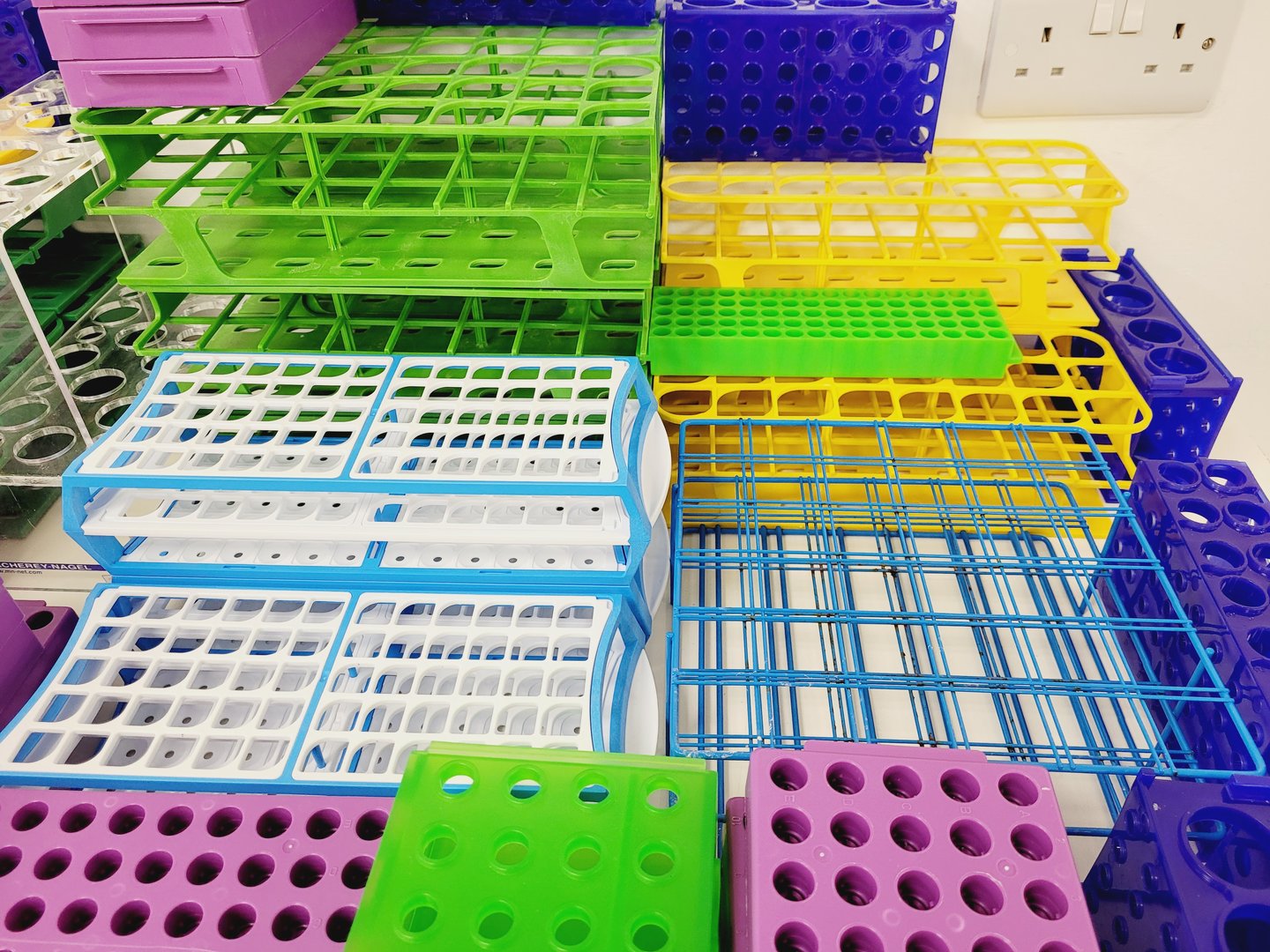 Image of Assorted Plastic Test Tube Holders Lab
