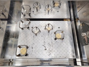 Thumbnail image of Sanyo Orbital Shaking Incubator IOX402.XX1.C Lab