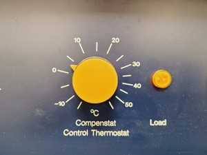 Thumbnail image of Gallenkamp Cooled Incubator Model - IR 211GA Lab