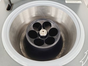 Thumbnail image of Jouan SA GR 20 22 Refrigerated Centrifuge with AG 290.G Rotor Lab