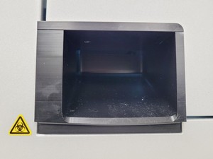 Thumbnail image of Qiagen QIAcube HT QIAxtractor System w/ VS04 Pump Spares/Repair Lab