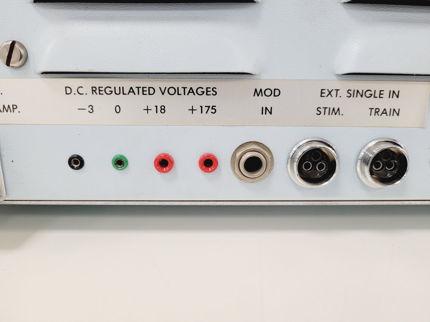 Image of Grass S48 Pulse Stimulator Lab