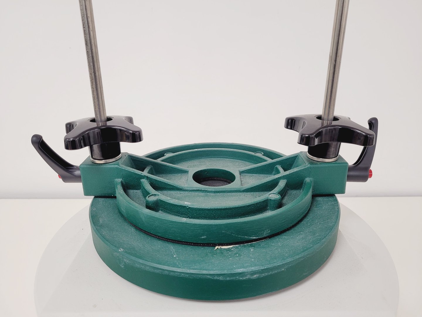 Image of Endecotts Octagon 200CL Sieve Shaker with set of Boxed Sieves Lab