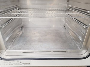 Thumbnail image of Binder ED 53 Laboratory Gravity Convection Drying & Heating Oven Lab