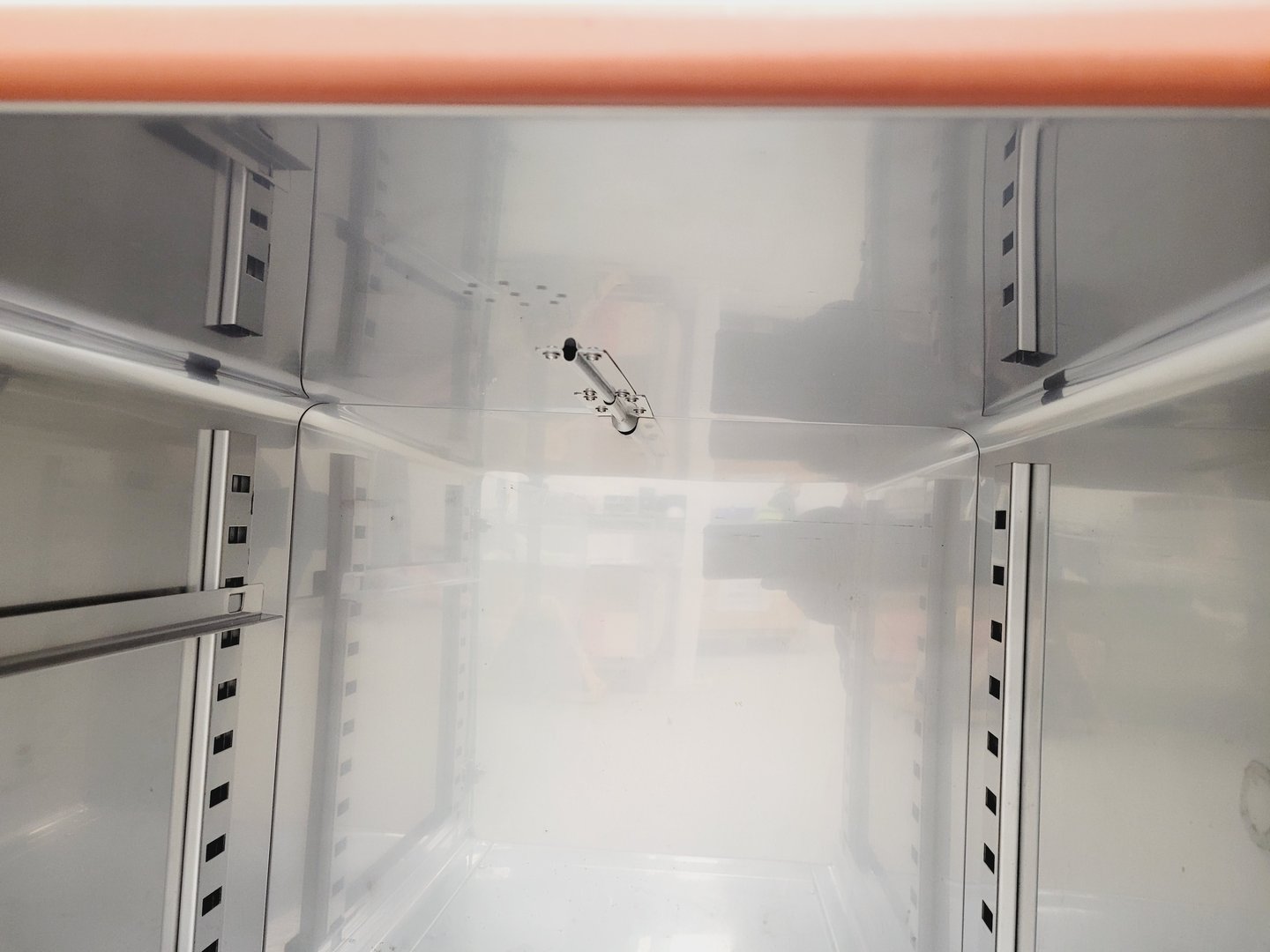 Image of Sanyo MIR-162 Gravity Convection Incubator Lab