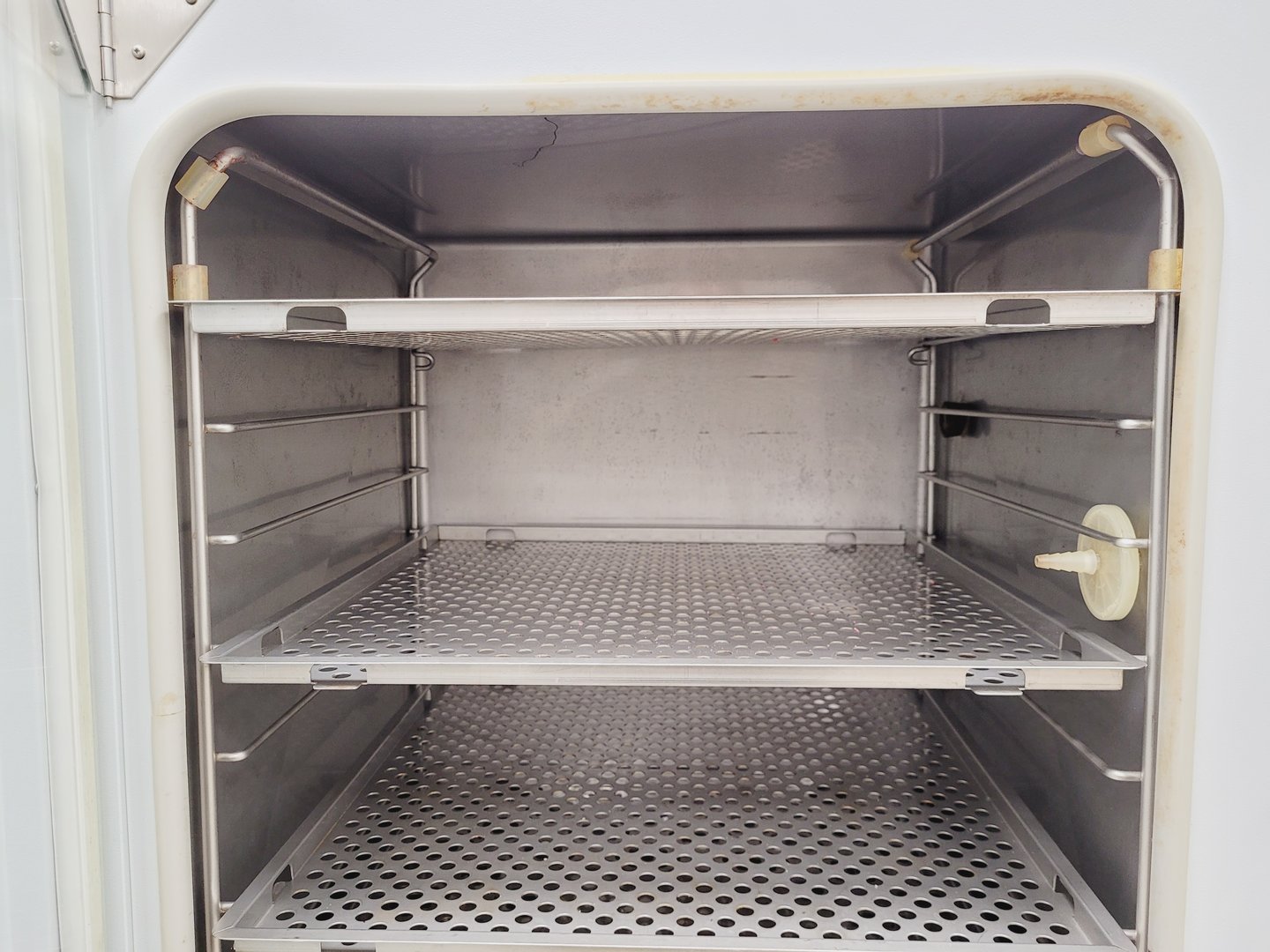 Image of Jouan SA CO2 Incubator Napco 6500 TC - No CO2 Connector Filter