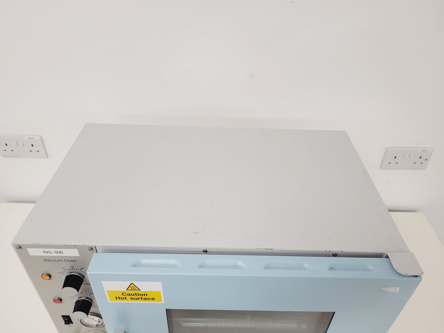 Image of Fistreem Technico Vacuum Oven TEC-240-010S Lab