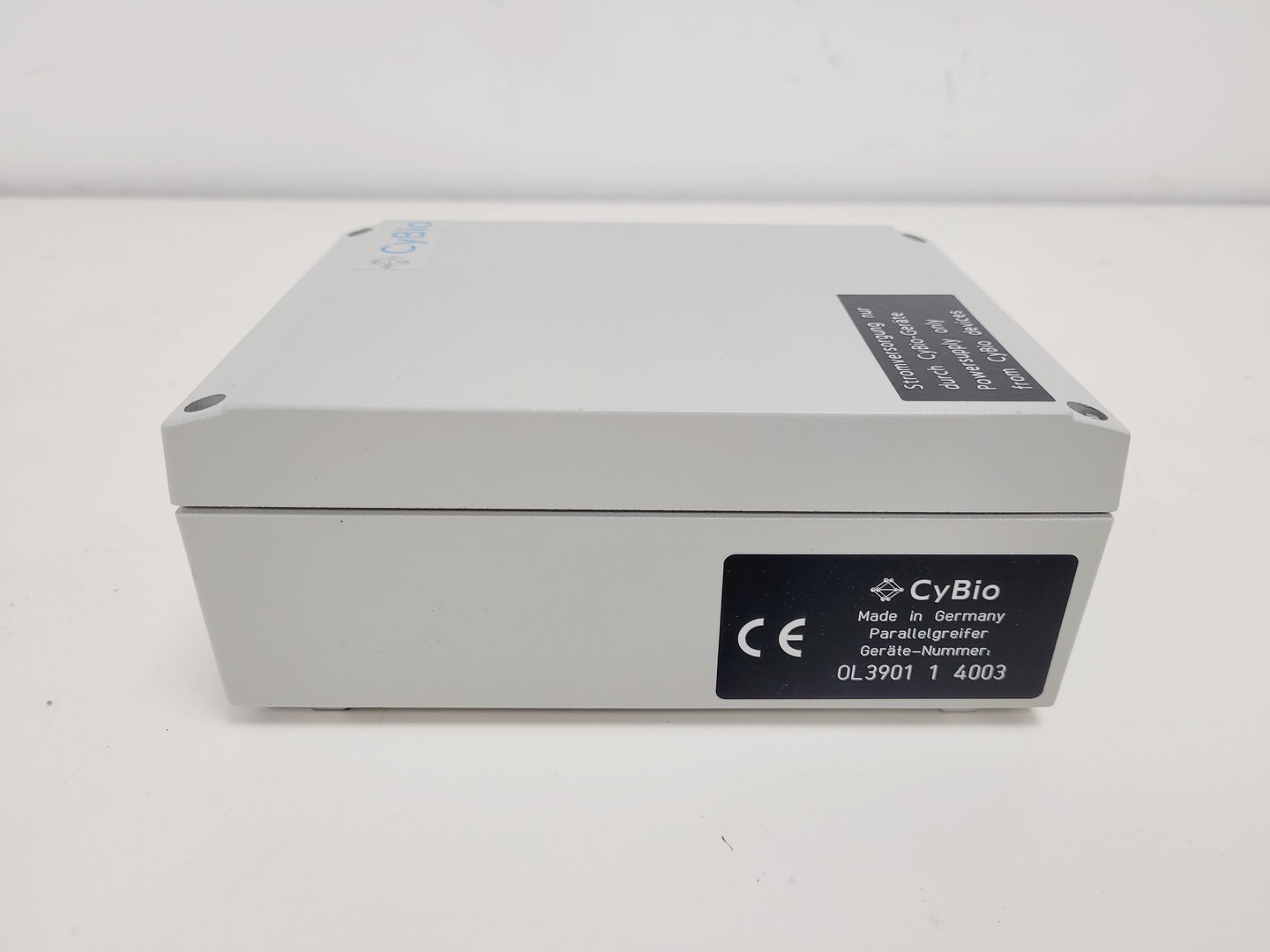 Image of CyBio CyBi Well Vario Pipetting Robot System - 96-Head & 384-Head