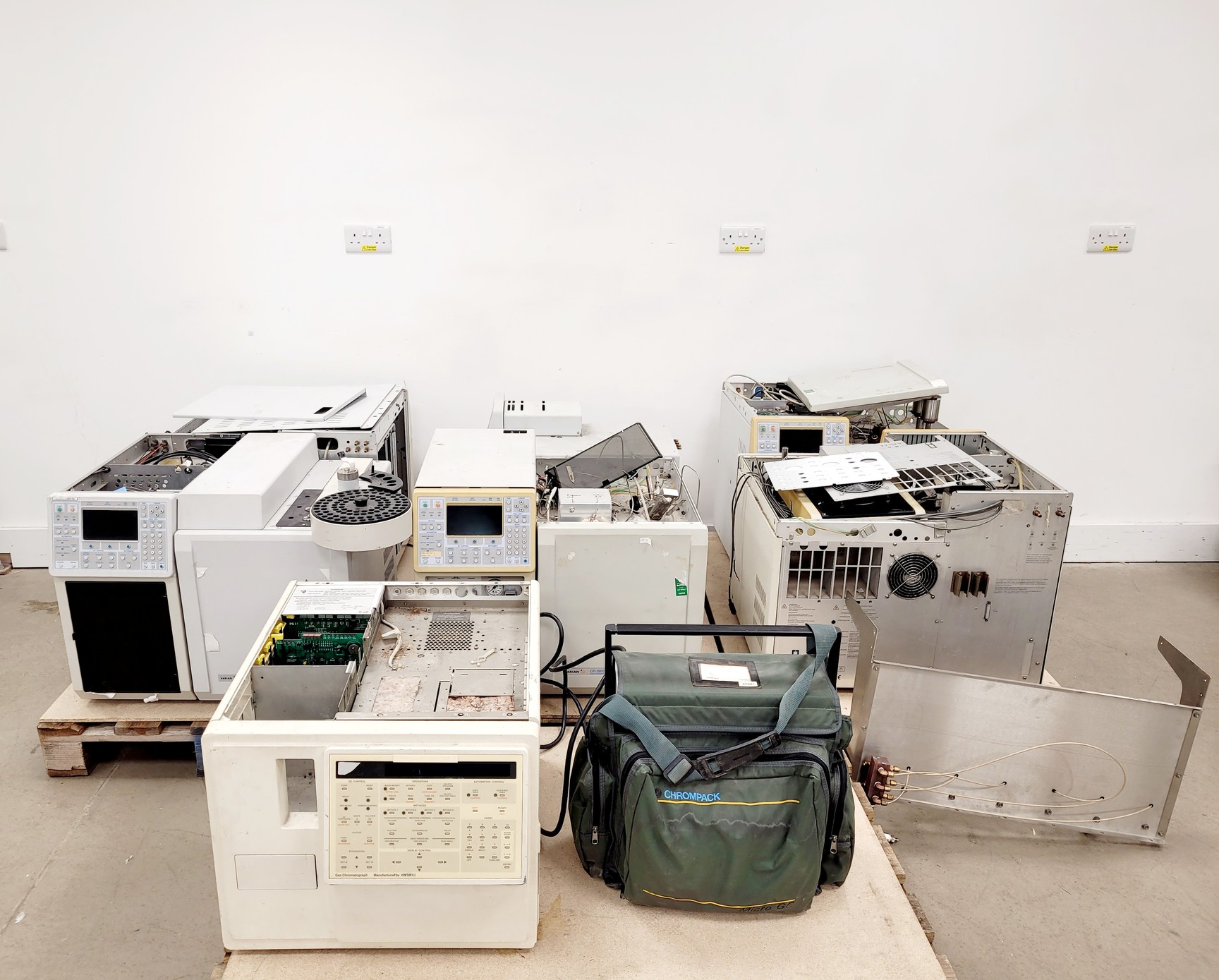 Image of Job Lot of Varian GC Systems Gas Chromatograph Spares or Repairs Lab