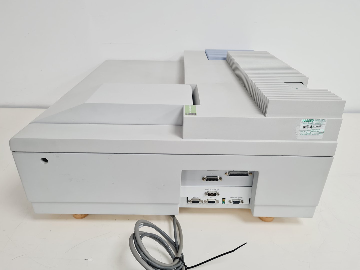 Image of Perkin Elmer Lambda 25 UV/VIS Spectrometer Lab Spares/Repairs