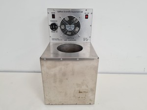 Thumbnail image of Saffron Glove Box With Columns + Saffron Regeneration Oven Lab