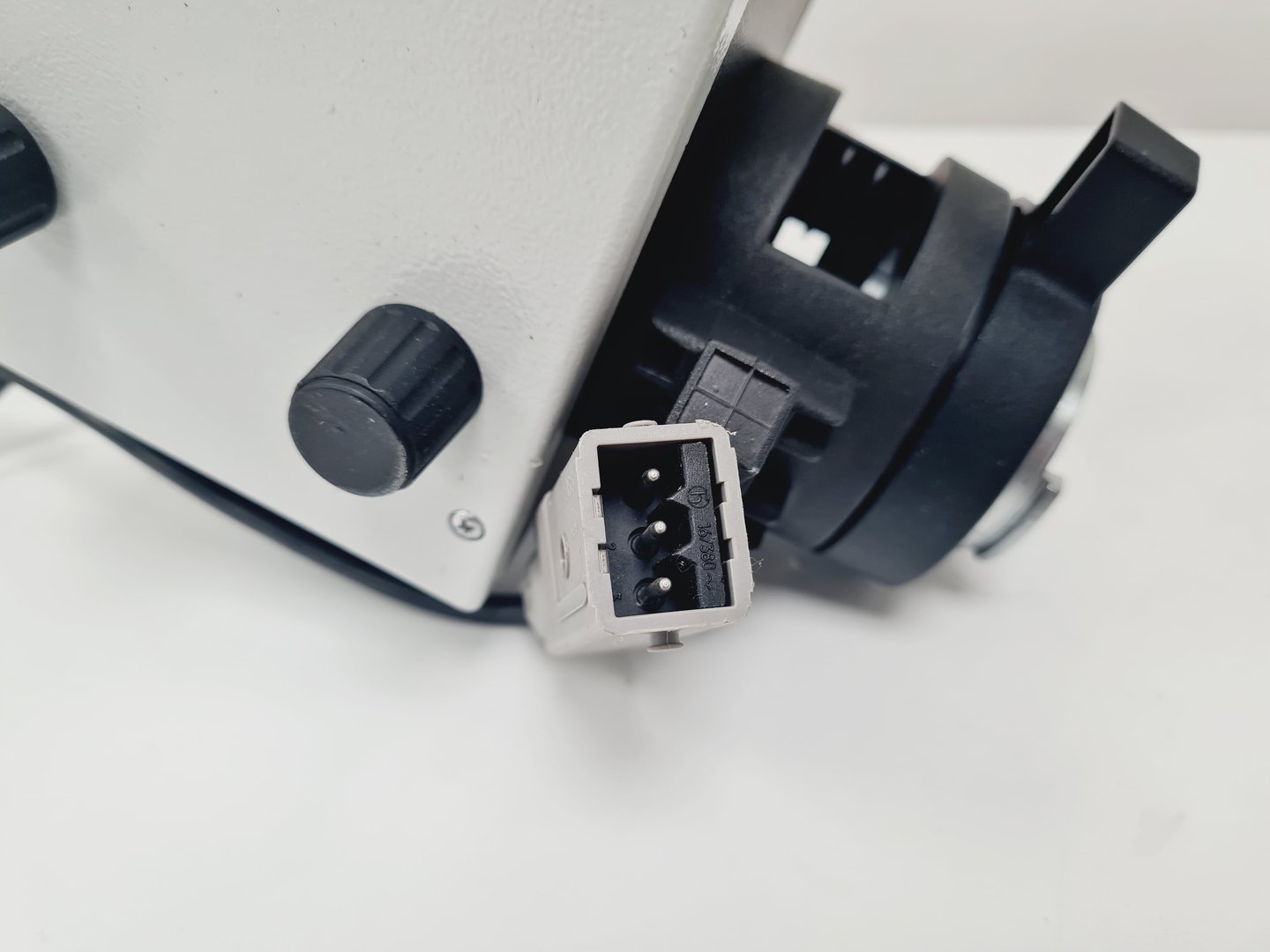 Image of Leica Microsystems Type - TCS SP2 Confocal Microscope System Lab