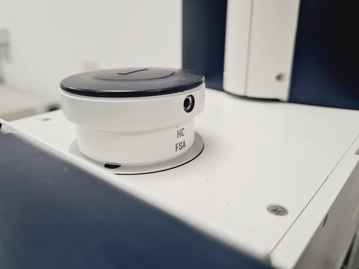 Image of Leica Microsystems Type - TCS SP2 Confocal Microscope System Lab