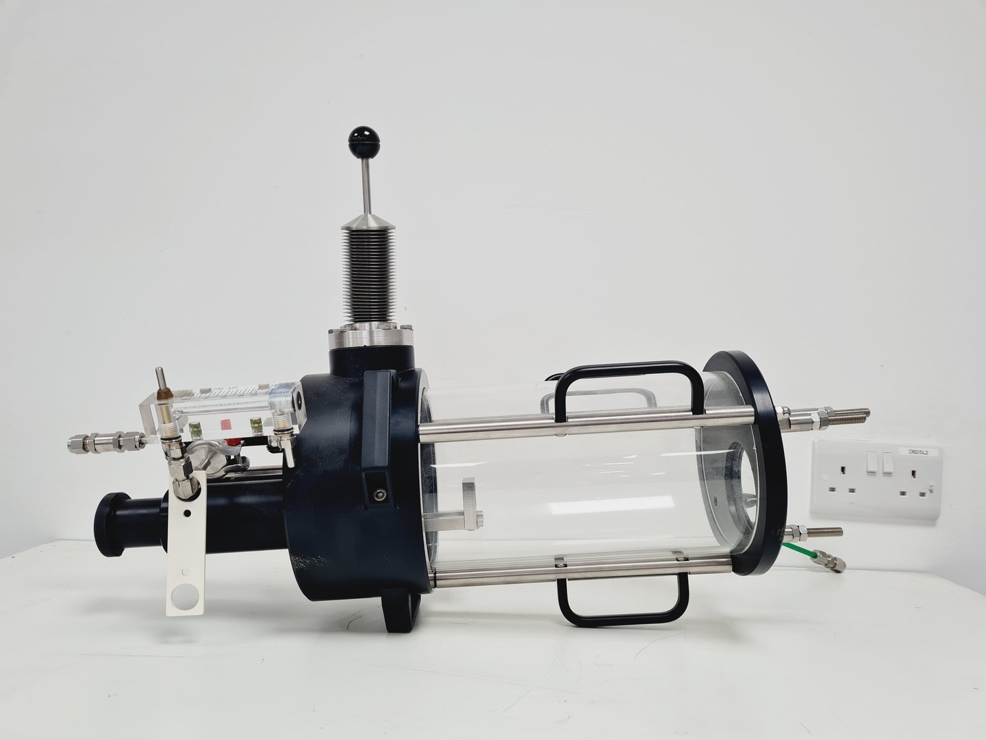 Image of  PVD Products inc. Titan Magnetron Deposition System w/ Software Lab