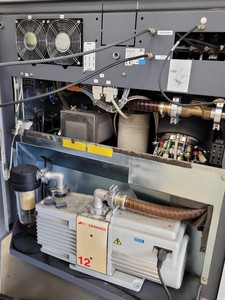 Thumbnail image of Bruker S4 Pioneer XRF with Software Lab Spares/Repairs