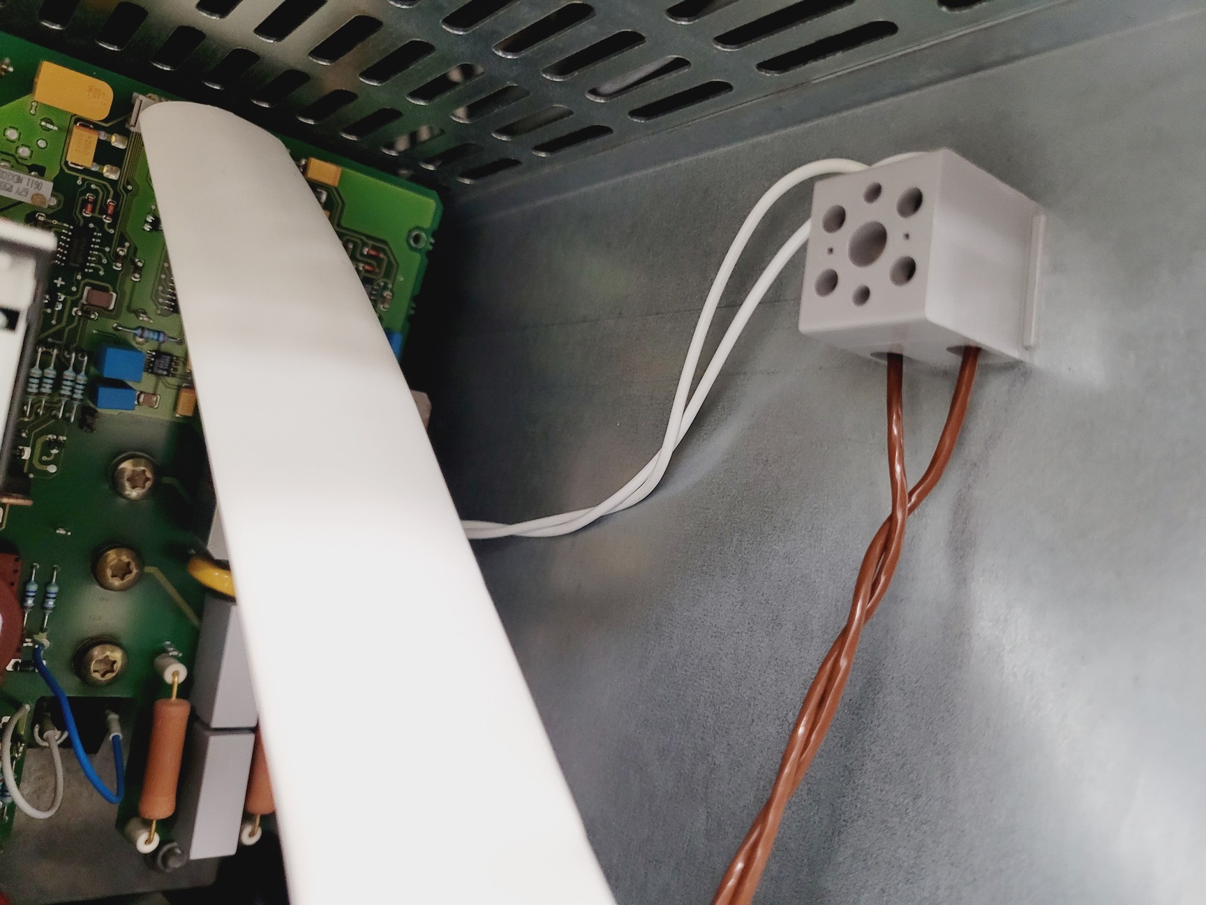 Image of Bruker S4 Pioneer XRF with Software Lab Spares/Repairs