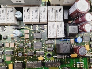 Thumbnail image of Bruker S4 Pioneer XRF with Software Lab Spares/Repairs