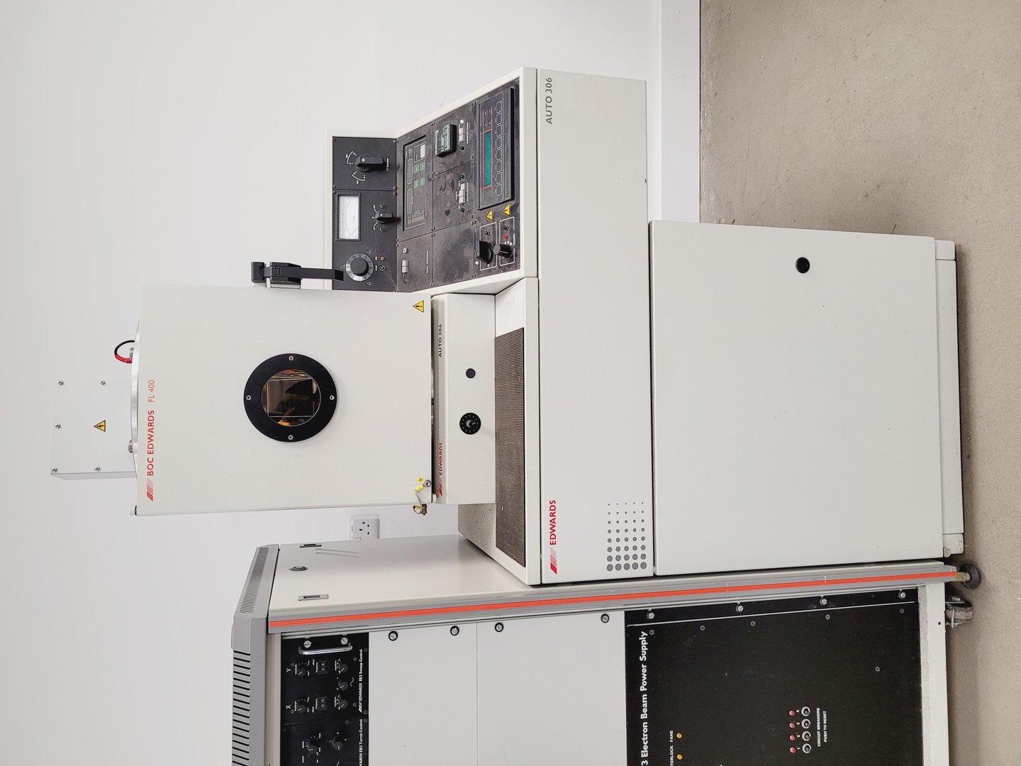 Image of Edwards Auto 306 Coating Thermal Evaporation System  Lab Faulty