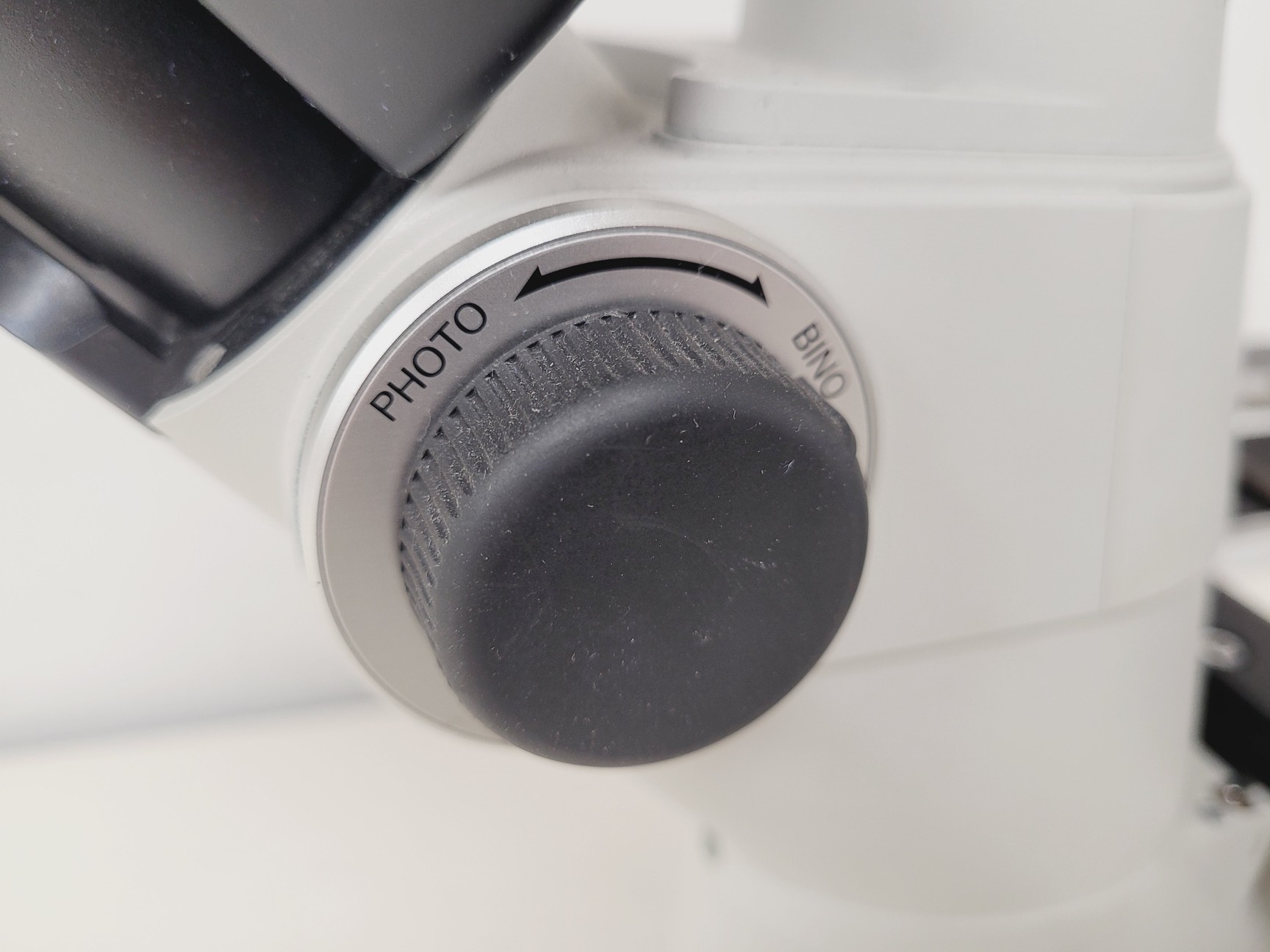 Image of Nikon Eclipse TS100 Microscope w/ 3 x Objectives Ph1, 10x, 20x, 40x Lab
