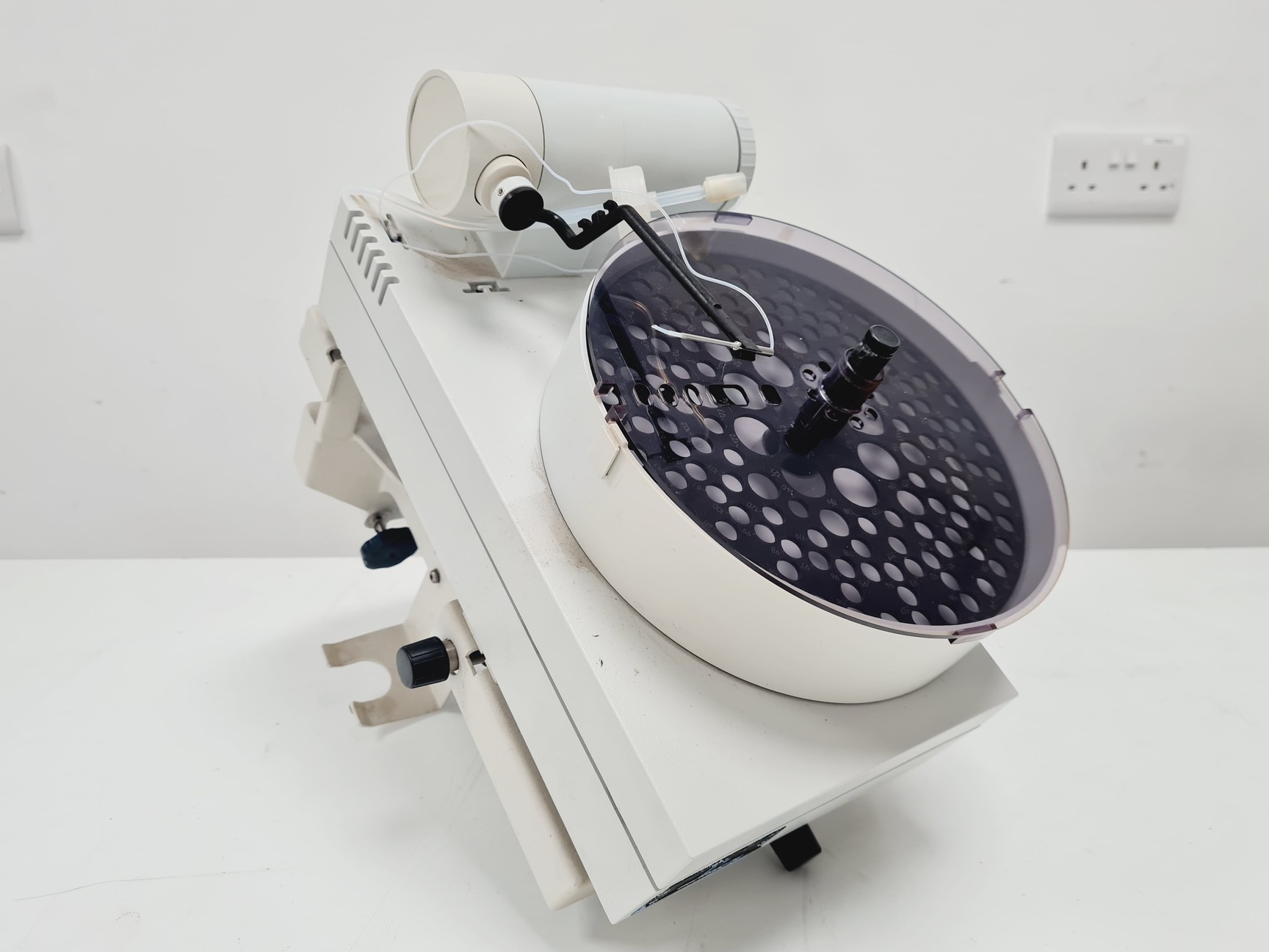 Image of  Perkin Elmer AS800 Furnace Autosampler Lab