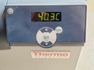 Thumbnail image of Thermo Scientific Model ThermoFlex 900 Recirculating Chiller Lab