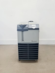 Image of Thermo Scientific ThermoFlex 900 Recirculating Chiller Lab