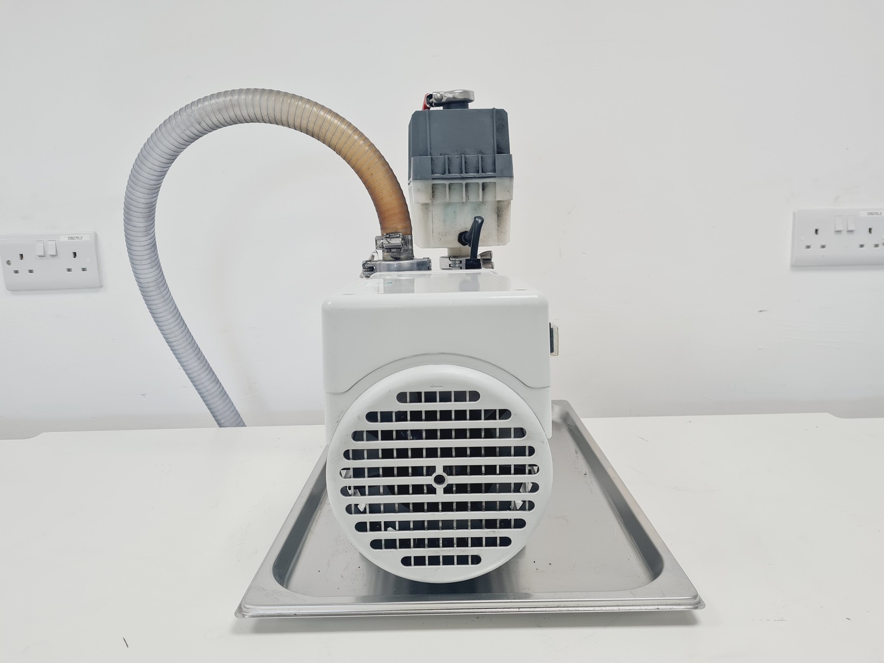 Image of Edwards RV3 Rotary Vane Vacuum Pump Lab