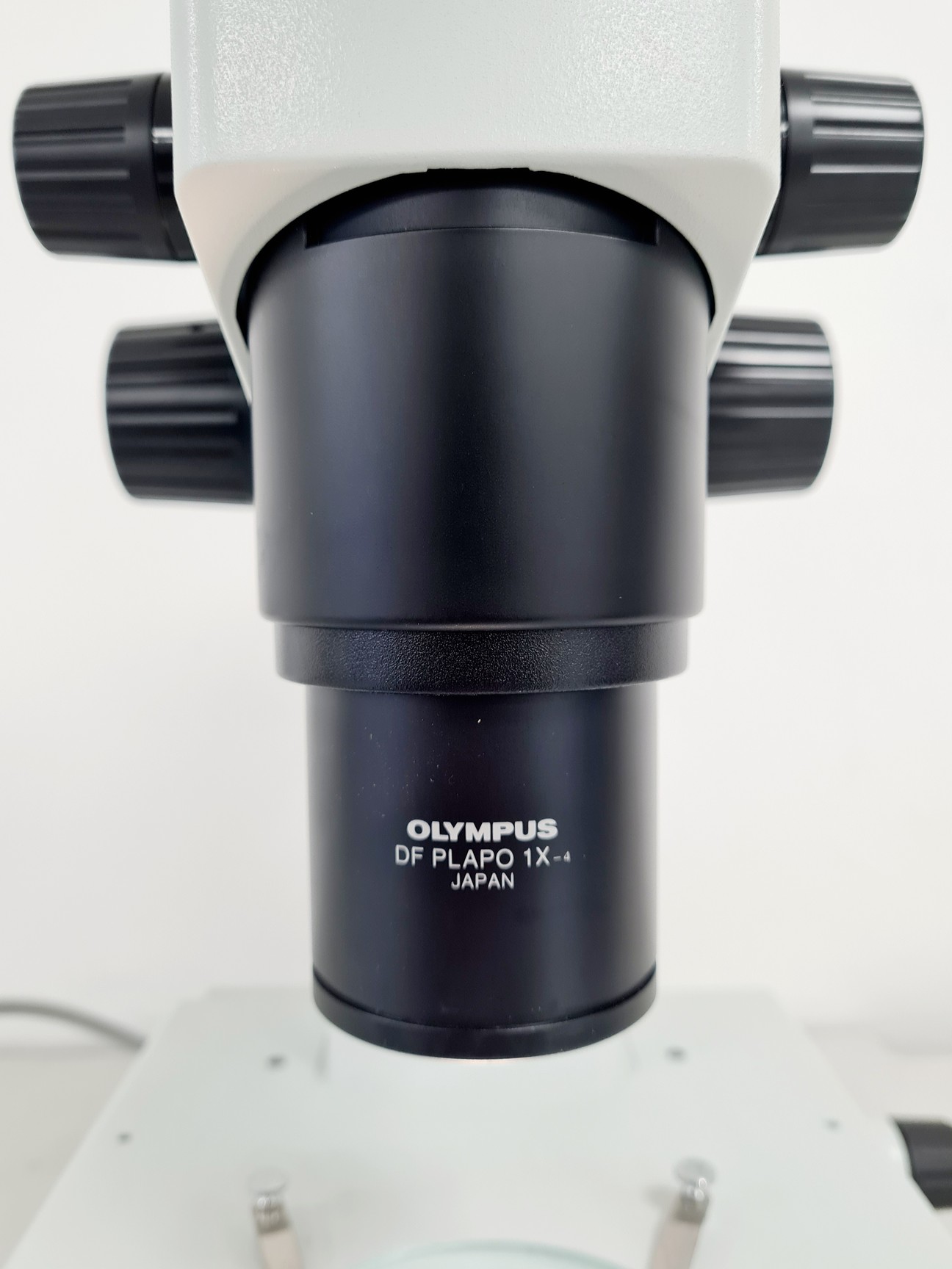 Image of Olympus Stereo Microscope SZX9 with Binocular Head and Transmitted Light Stand