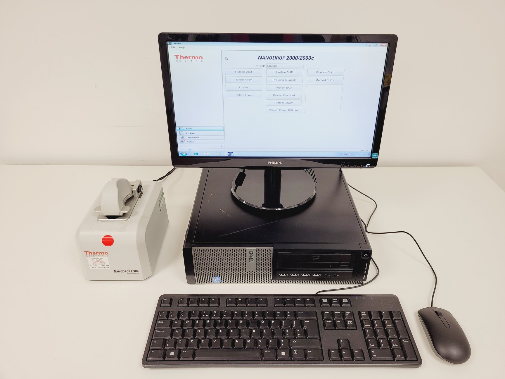 Image of Thermo Scientific NanoDrop 2000c Spectrophotometer Lab 