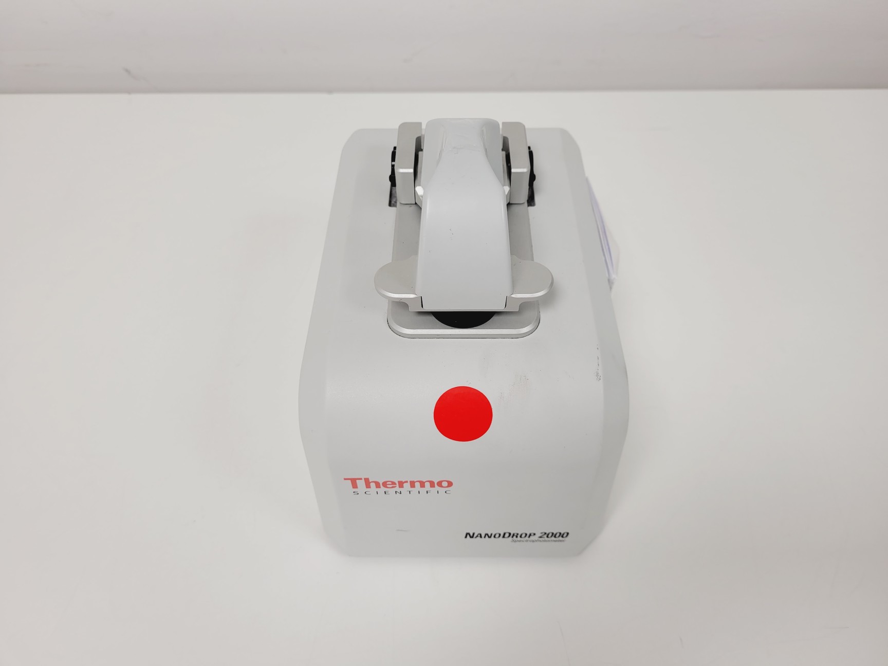 Image of Thermo Scientific NanoDrop 2000 Spectrophotometer Lab w/ PC & Software Lab