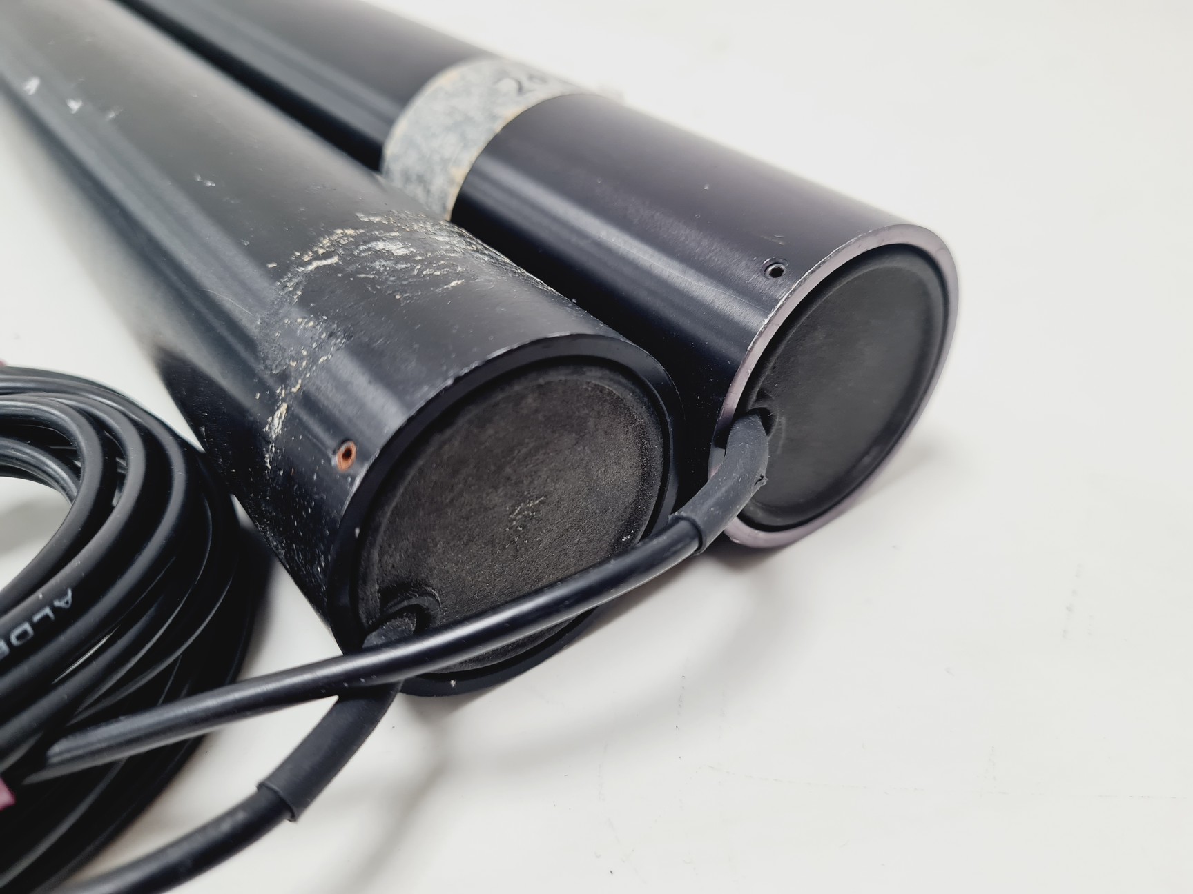 Image of 2 x Melles Griot 05-LHP-927 Laser Heads w/ Controller Lab