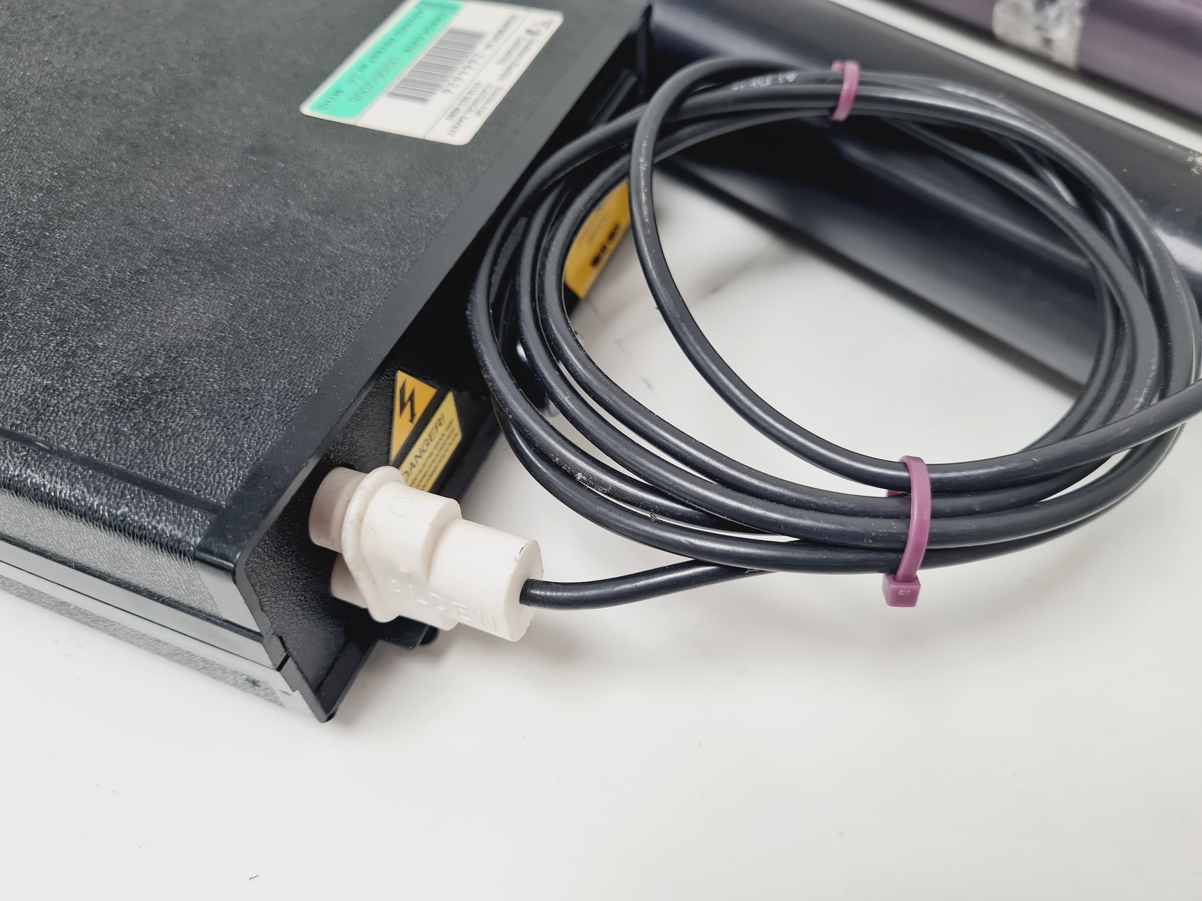 Image of 2 x Melles Griot 05-LHP-927 Laser Heads w/ Controller Lab