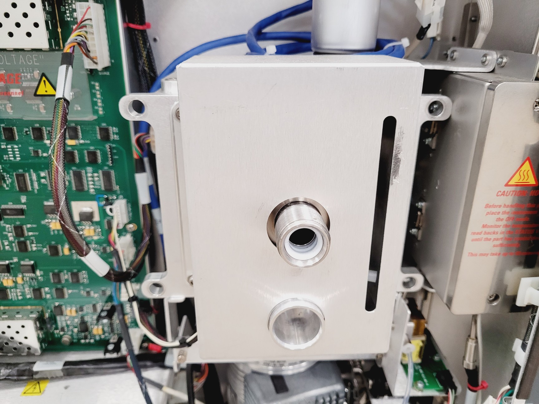 Image of Thermo Scientific LTQ Orbitrap XL Hybrid Ion Mass Spec System Lab