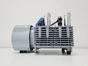 Thumbnail image of Vacuubrand ME 8 NT Diaphragm Vacuum Pump Lab
