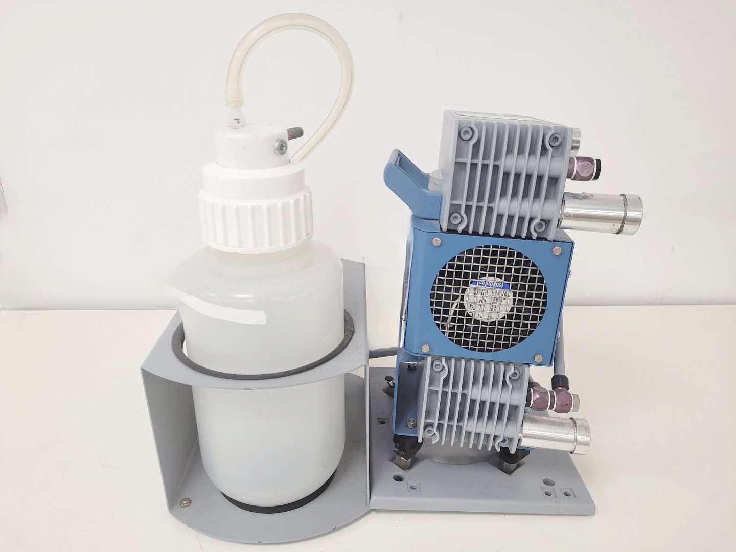 Image of Vacuubrand Vakuum-Pump system BVC 81 VNC 1 Lab